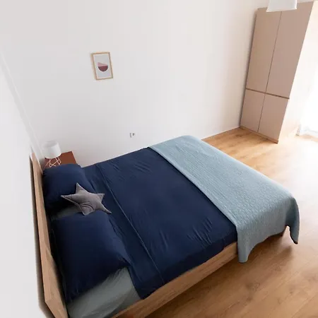 Barbarossa アパート ザダル