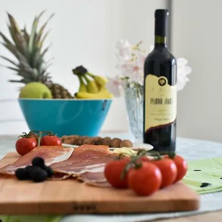 Barbarossa アパート ザダル